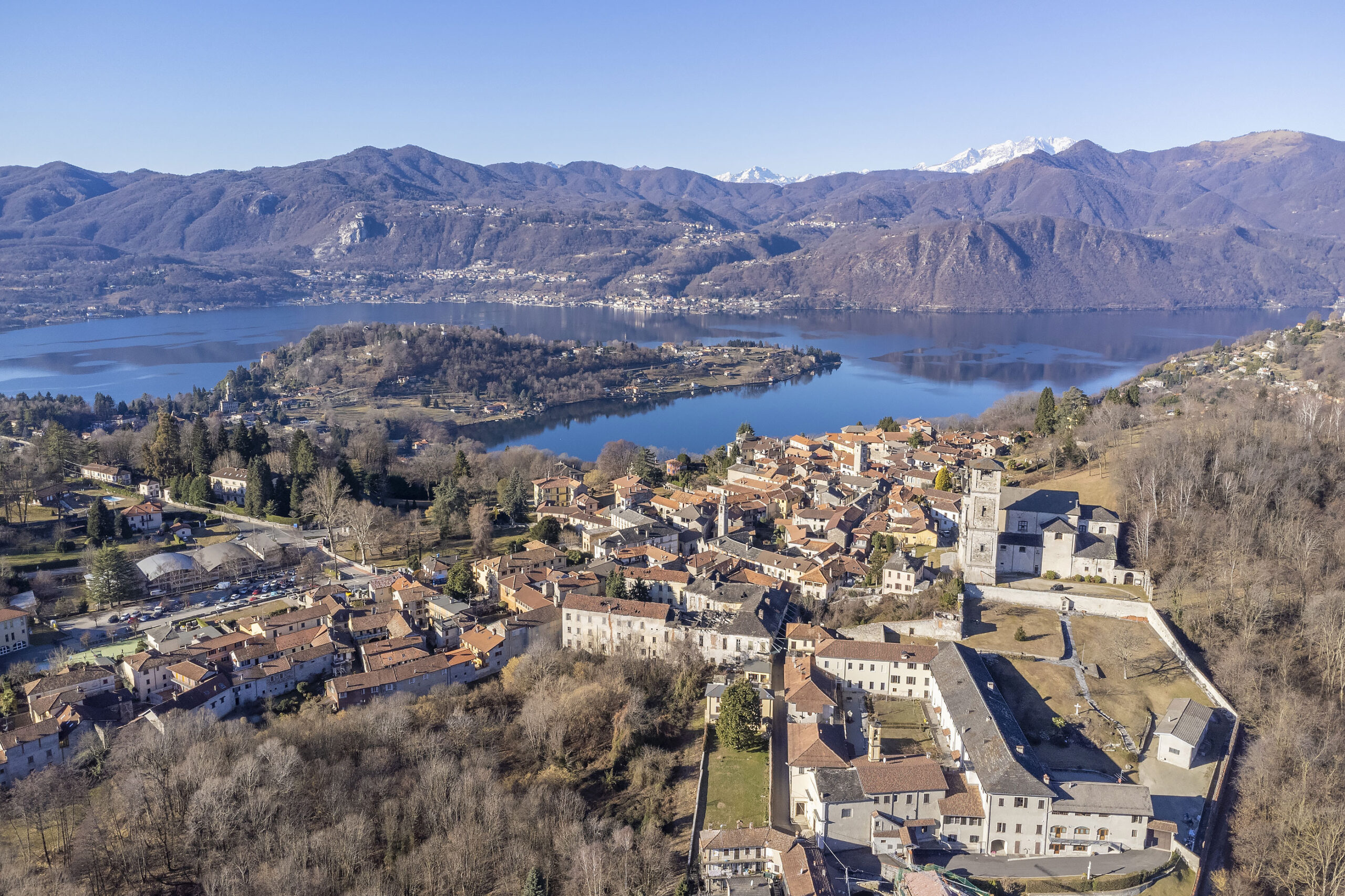 Miasino, un borgo tra nobiltà e storia sul lago d’Orta